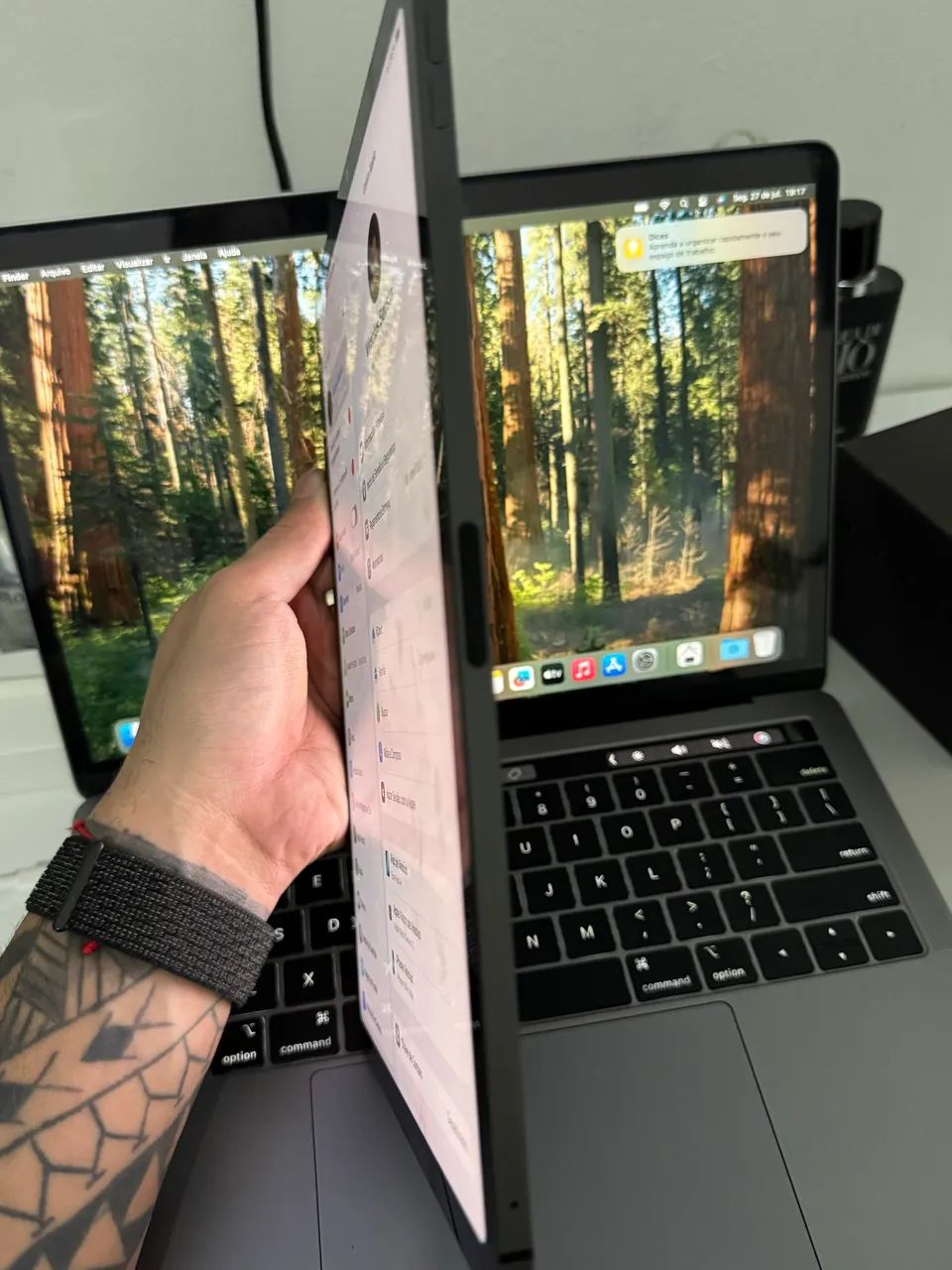 iPad Air 5ª Geração (Chip M1) 64GB Wi-Fi + Cellular - Foto 2