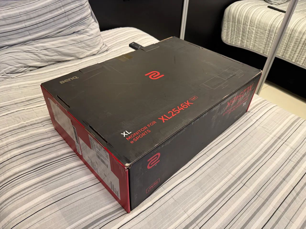 MONITOR GAMER BENQ ZOWIE XL2546K, 24.5 POLEGADAS, 1MS, 240HZ, TECNOLOGIA DYAC - Foto 3