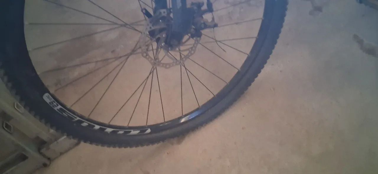 Vendo bicicleta Lotus aro 29 - Foto 3