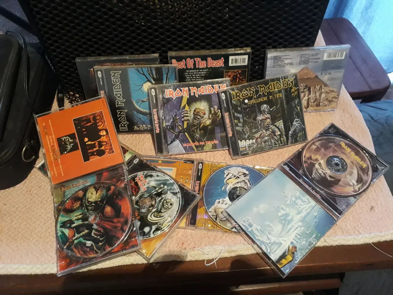 Coleção Iron Maiden - CDs Originais - Foto 2