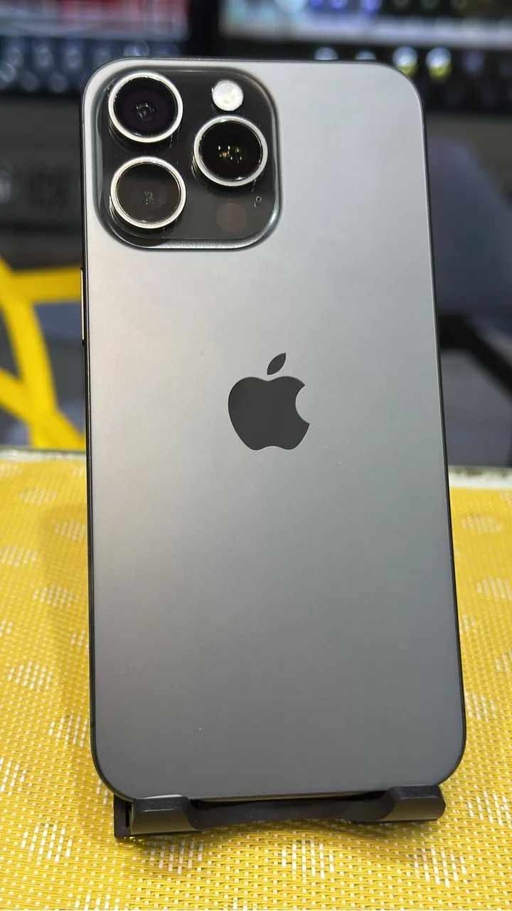 *iPhone 15 Pro Max - Garantia - Loja Física 