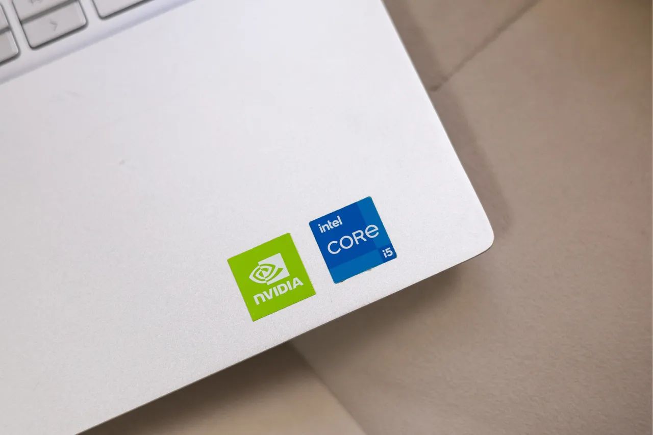 Notebook Dell Inspiron 5502 Intel Core i5  - Foto 2