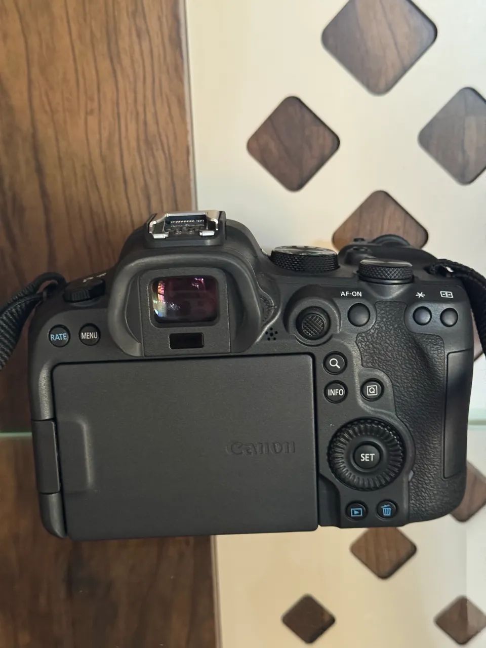 Câmera R6 mark II - Foto 4