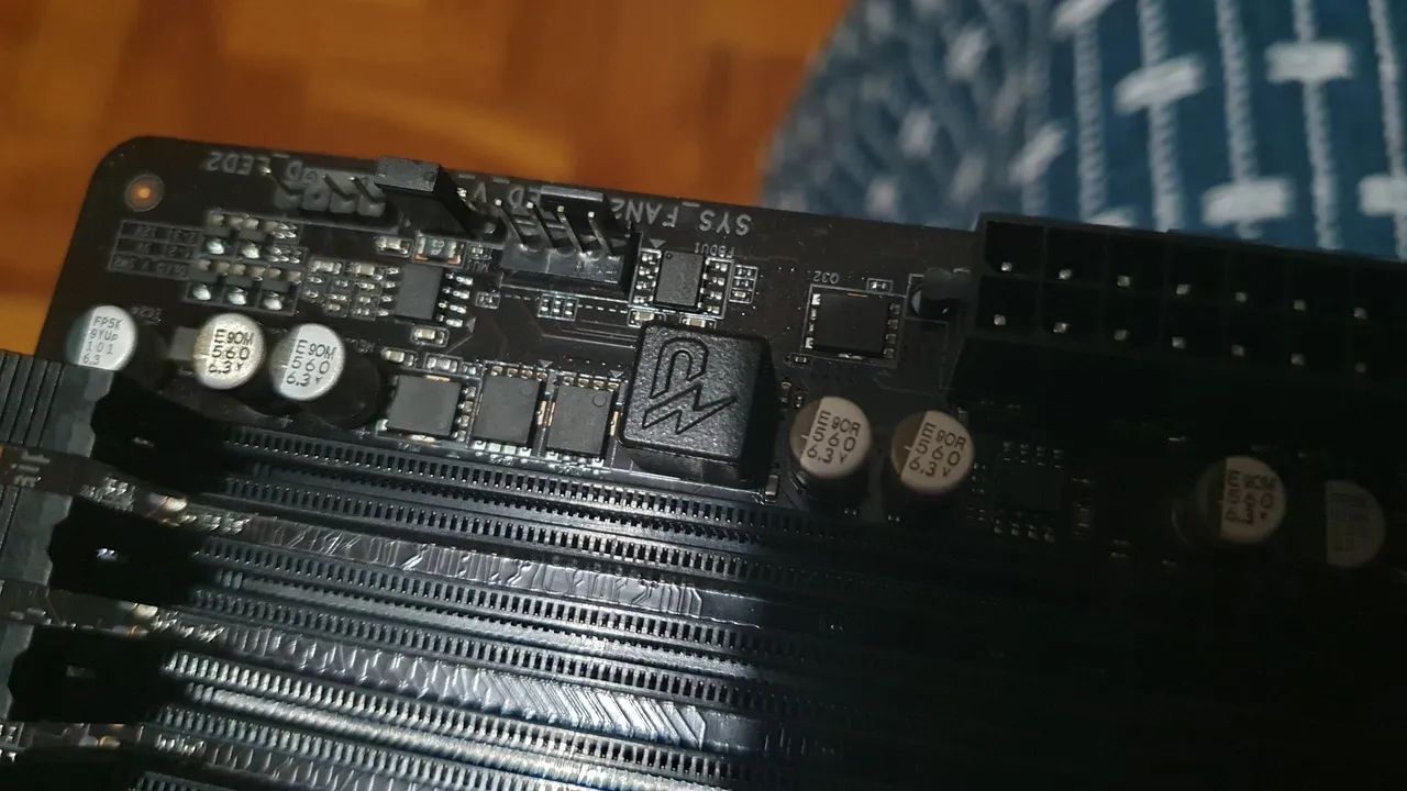 Placa mãe Am4 Aorus Elite - Foto 2