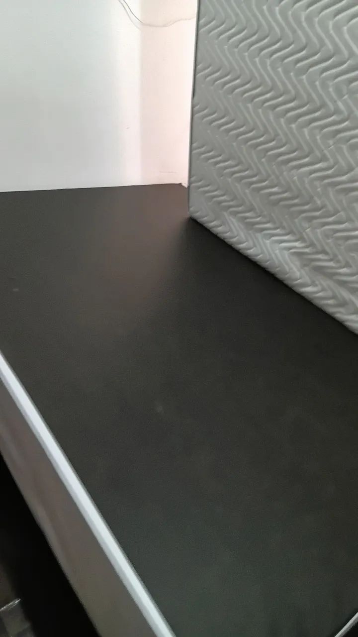 Cama base box branco usado