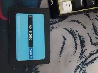 Axis 500 240 gb com defeito