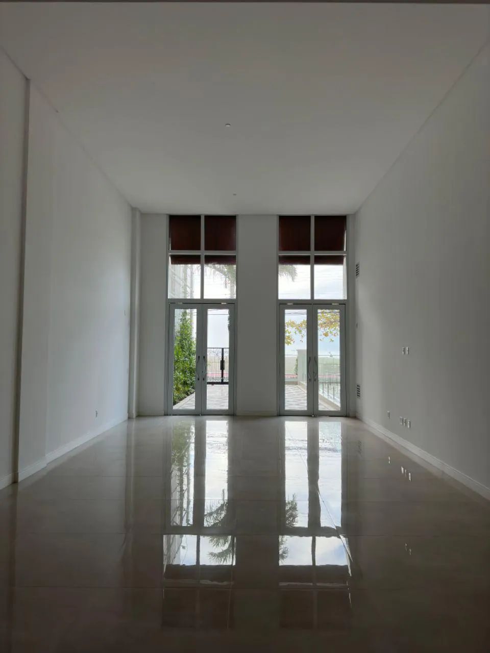 Sala comercial - localizado em Balneário Camboriú / Centro REF: DW649907