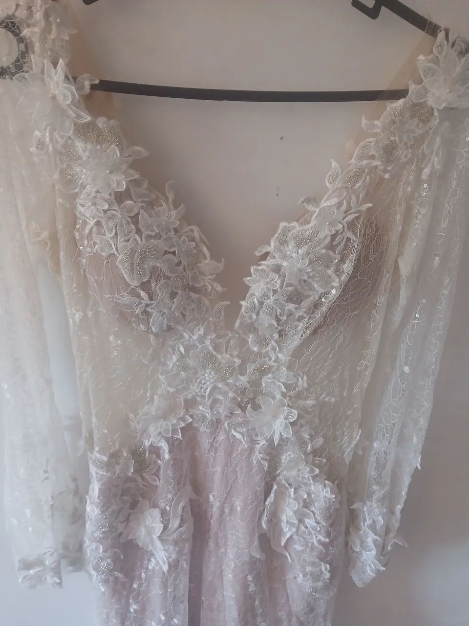 Vendo Vestido de noiva semi novo - Foto 3