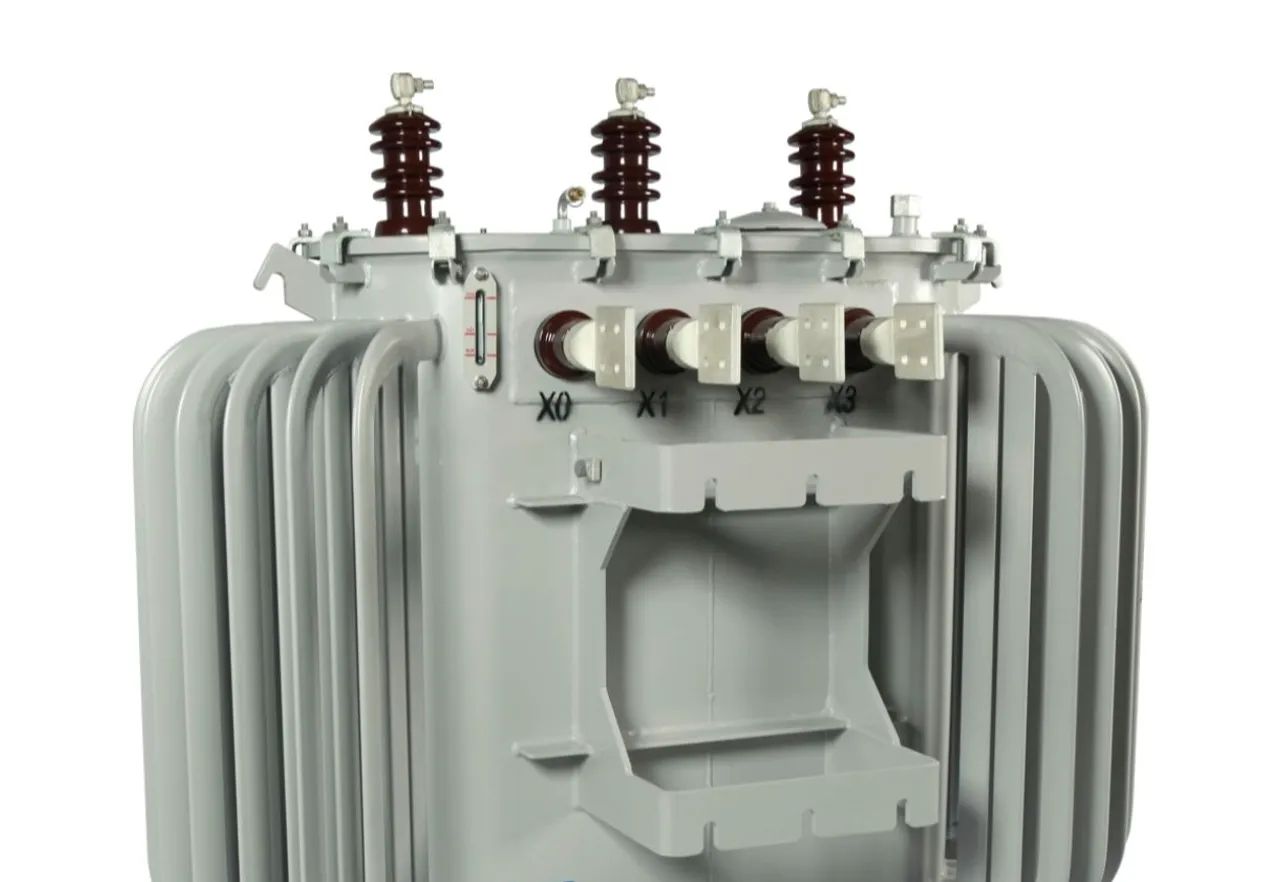 Transformador 10.2 a 11.4kv 380v lig triang 220v lig 60hzstela