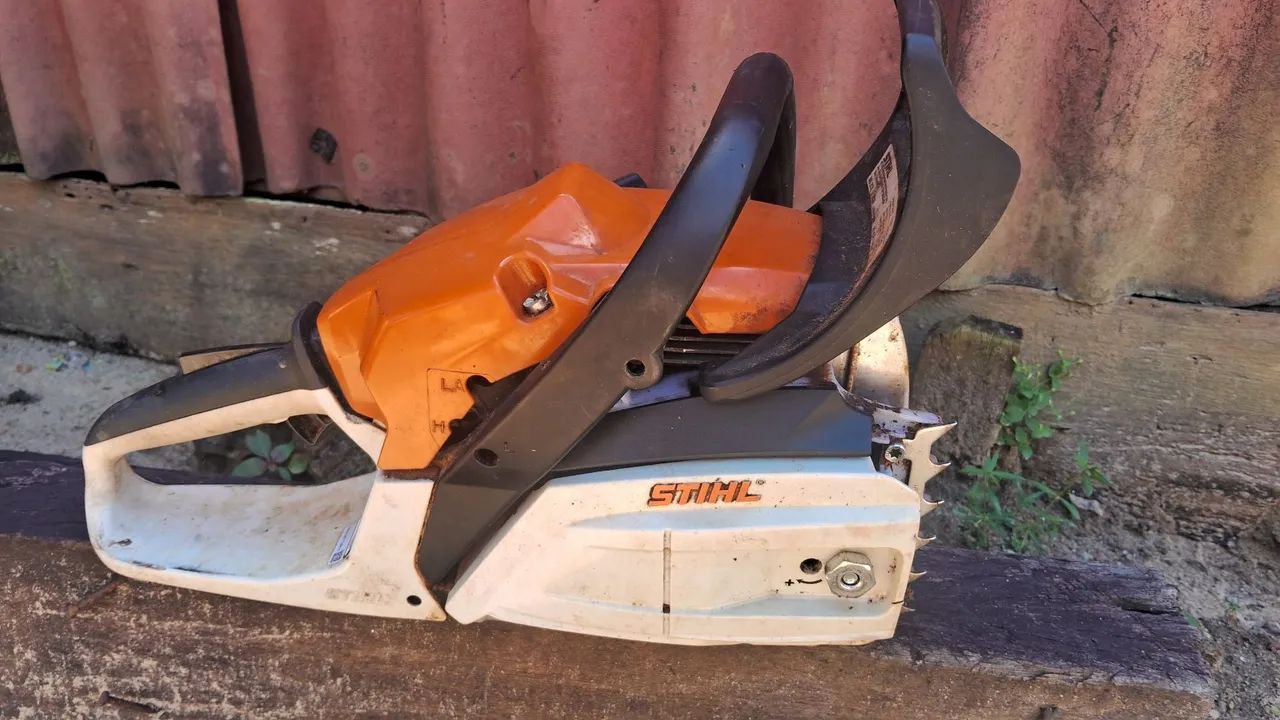 Vende-se motosserra stihl 212 - Foto 3