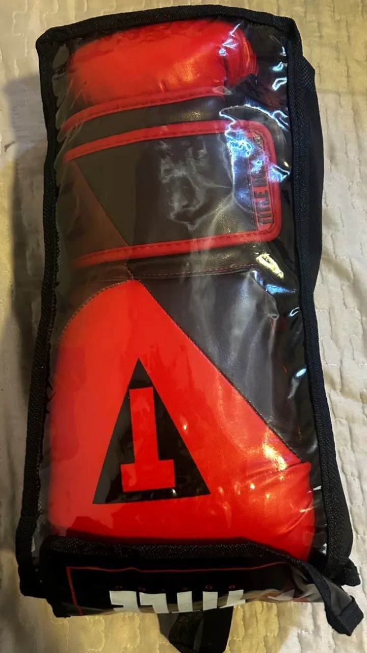 Luva de Boxe TITLE Boxing com Case - Foto 2
