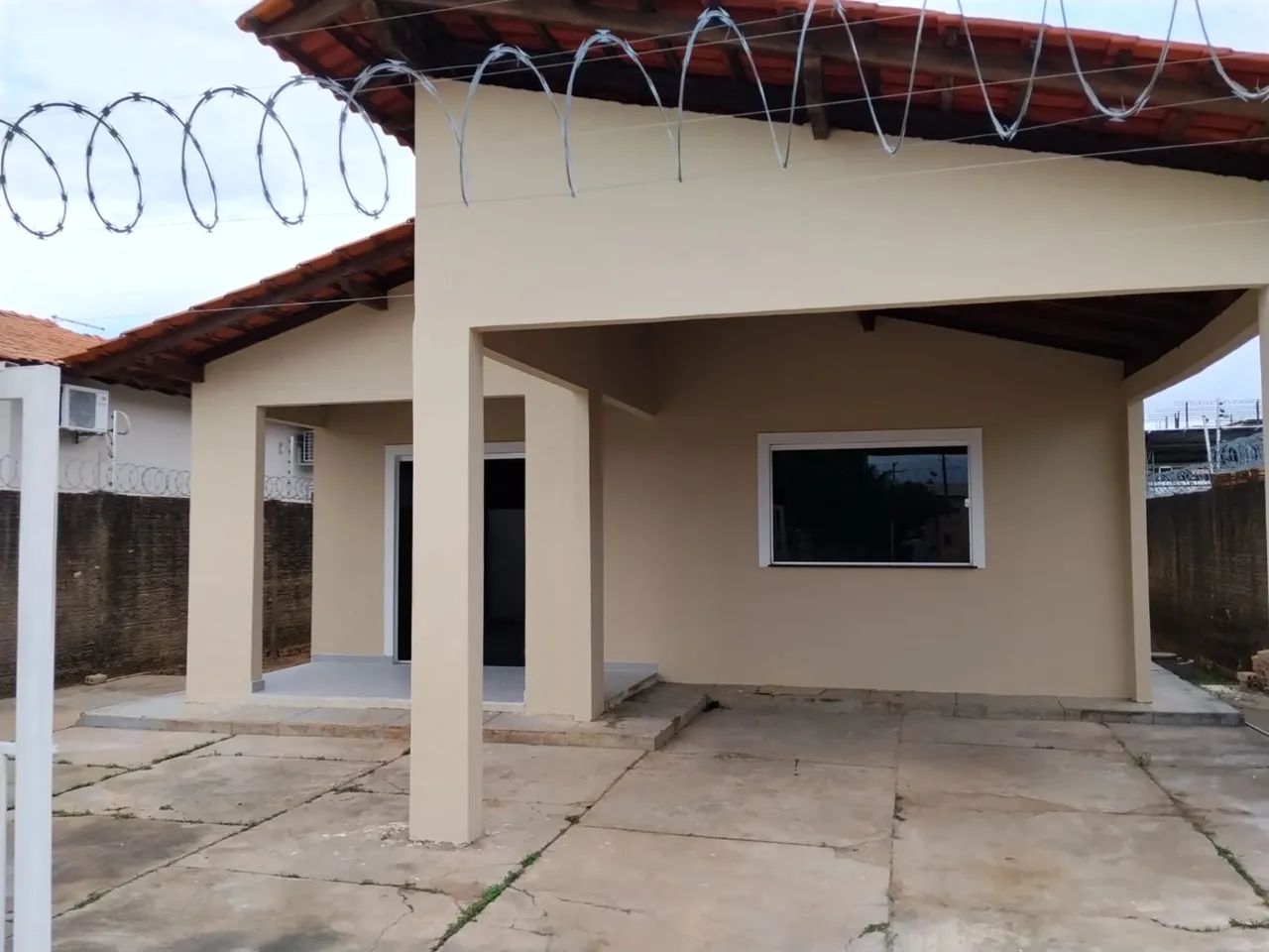 ALUGA-SE CASA NO CIDADE SATÉLITE  - Foto 2