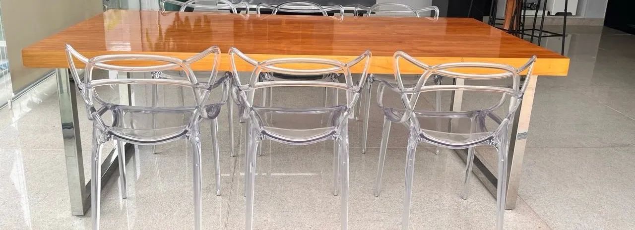 Mesa com cadeiras - Foto 4