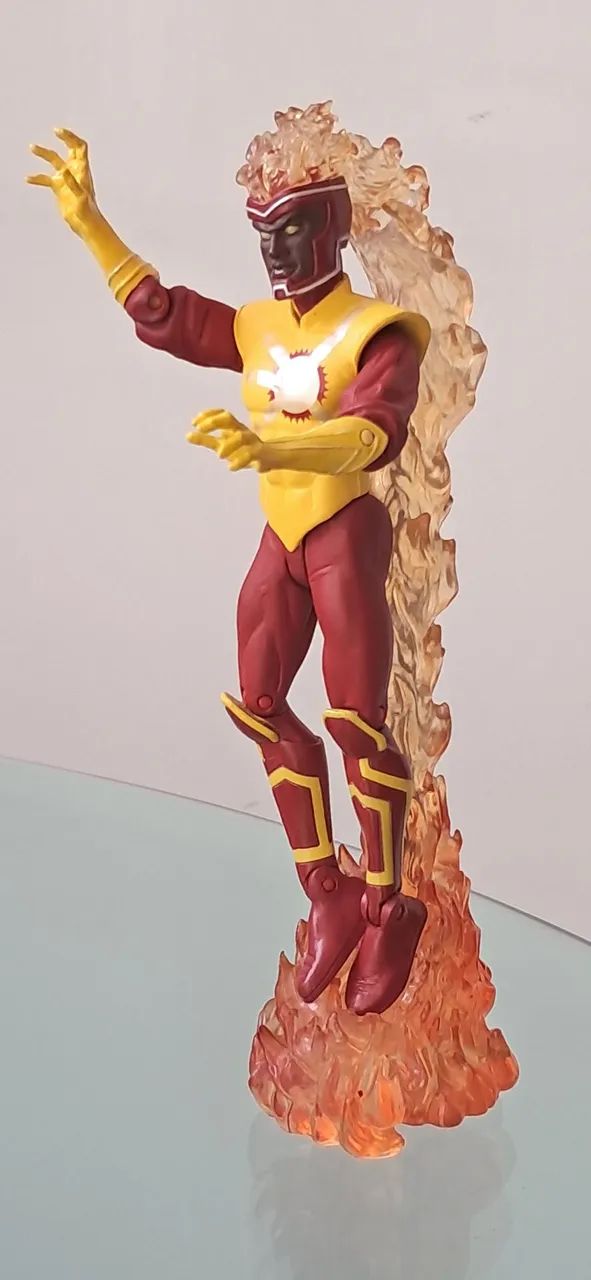 Nuclear (Firestorm) com efeito flamejante - DC Direct  - Foto 5