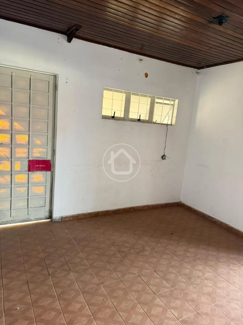 CASA COM 3 QUARTOS, SUÍTE E EDÍCULA NOS FUNDOS - Foto 3