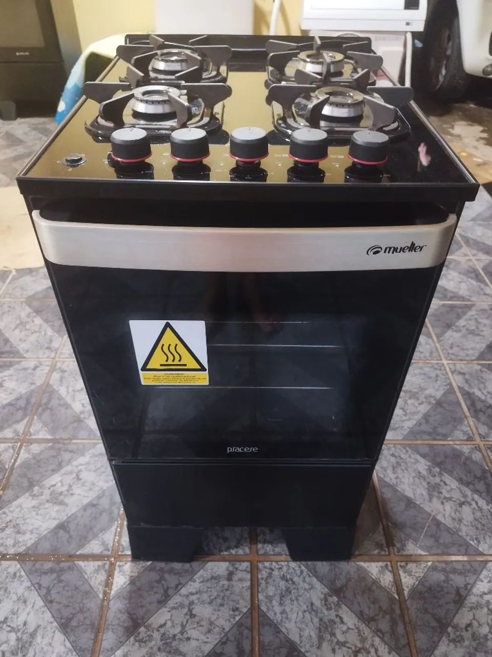 Fogão Muller Elétrico com Mesa de Vidro 4 Bocas. - Foto 5