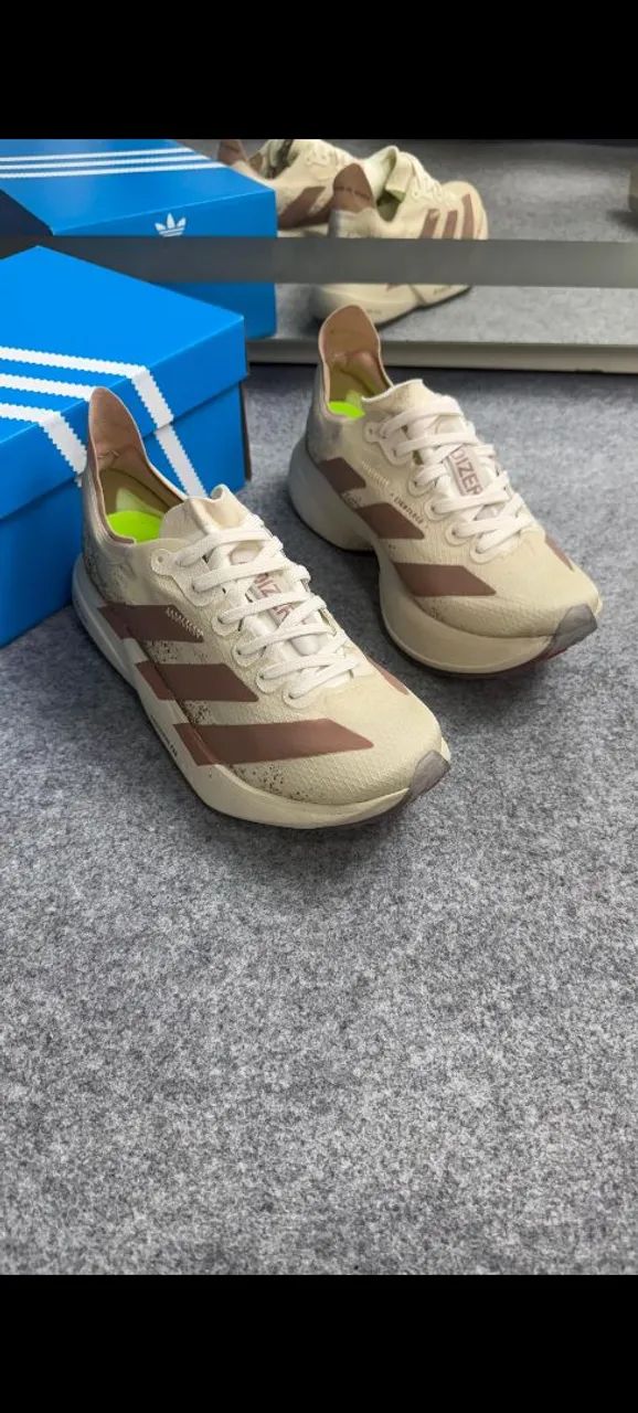 Tênis Adidas Adizero Pro 4 marrom - Foto 3