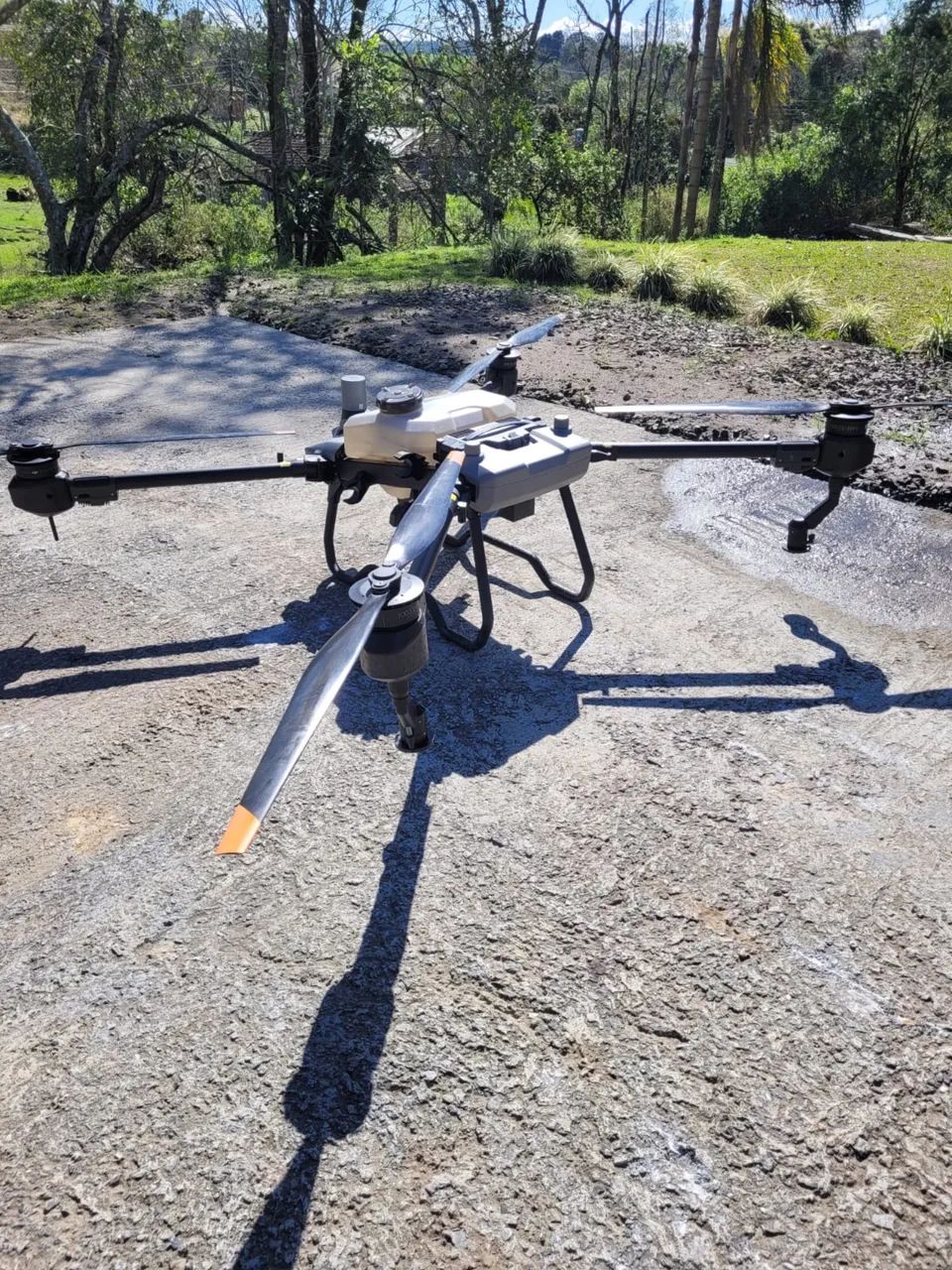 Drone agrícola 420251820779776005