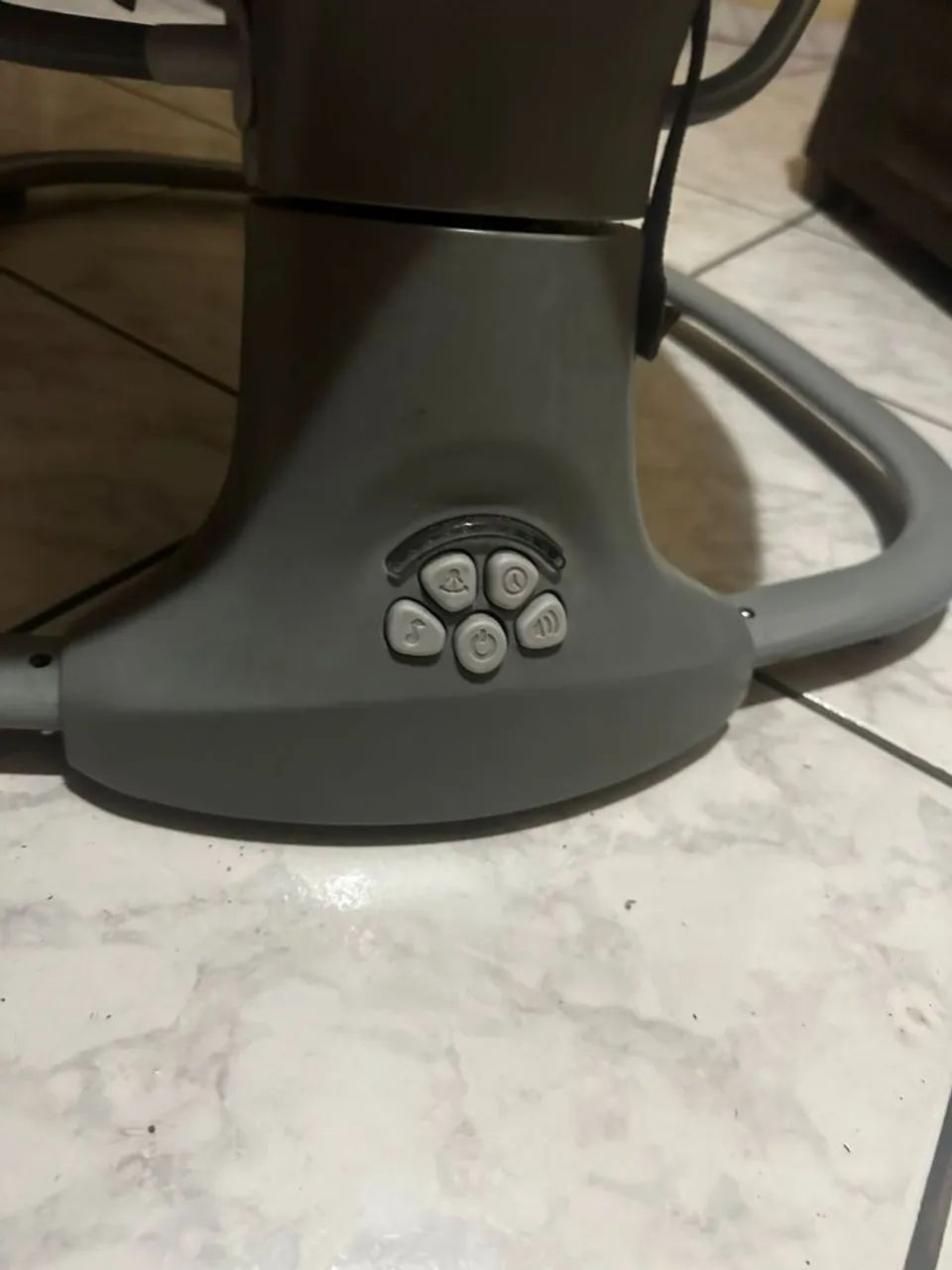 Cadeira de Bebe Que Balança sozinha  - Foto 2