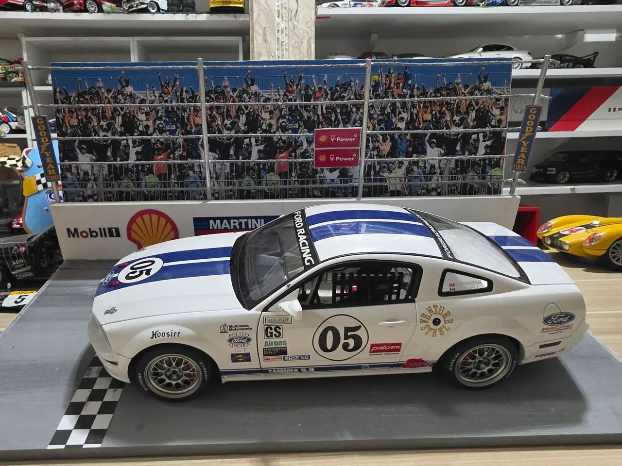 Miniatura 1.18 Ford Mustang GT racing #05