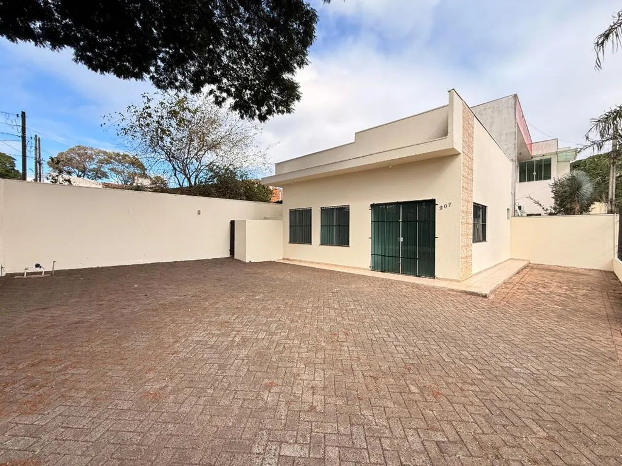 Salão para alugar em Maringá, Jardim Mandacaru, com 60 m² - Foto 2