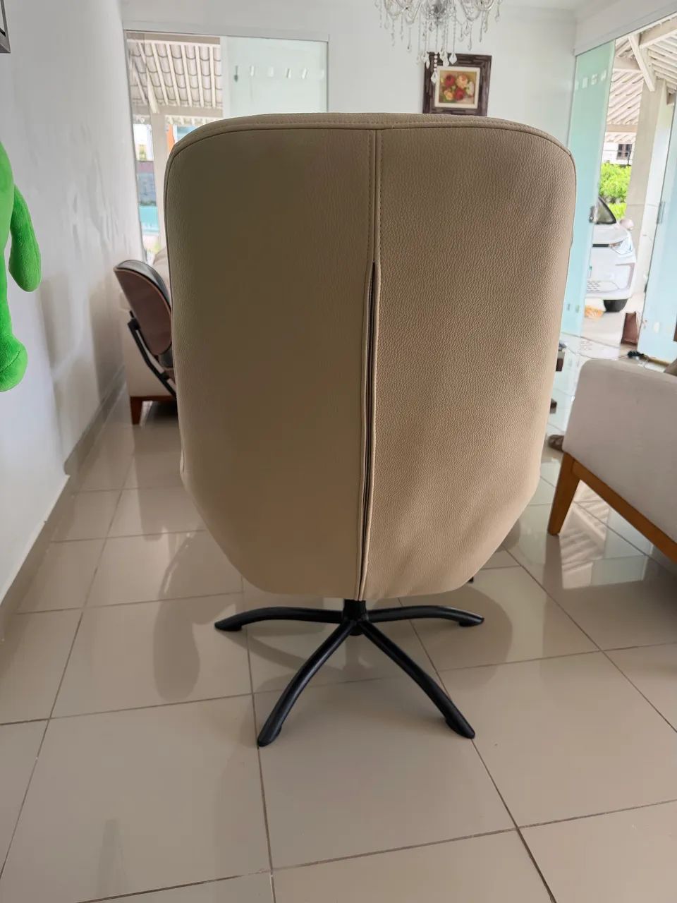 Poltrona com apoio super confortável  - Foto 2