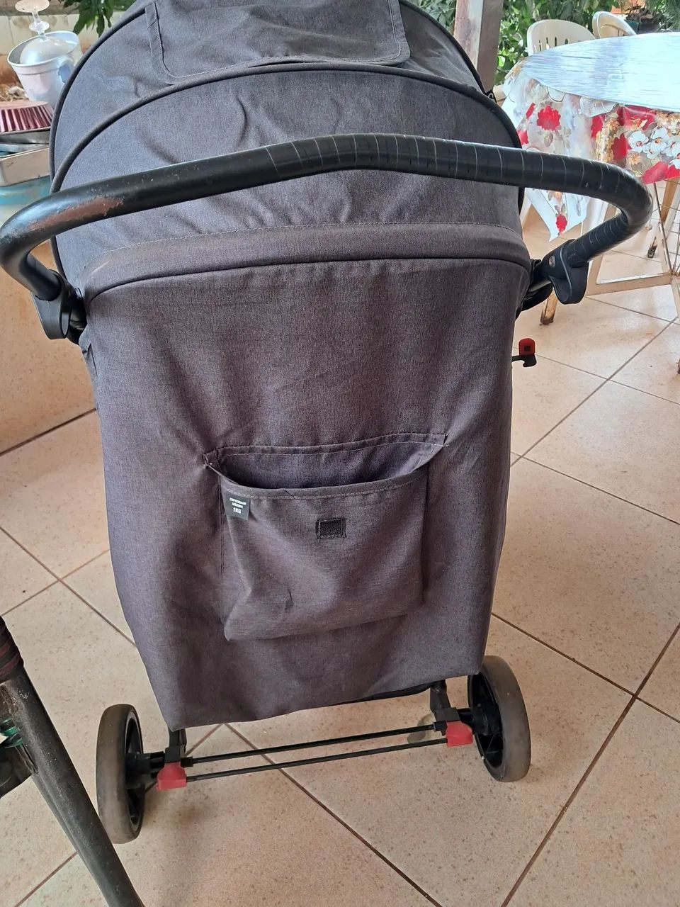 Vende-se um carrinho de bebê  - Foto 3