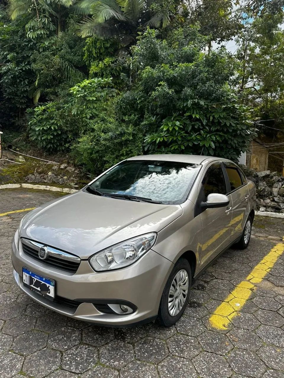 Fiat Grand Siena Grand Siena ATTRAC. 1.4 EVO F.Flex 8V 2013