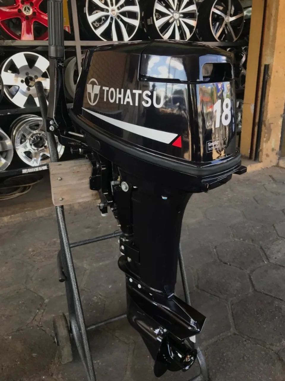 motor de popa tohatsu 18
