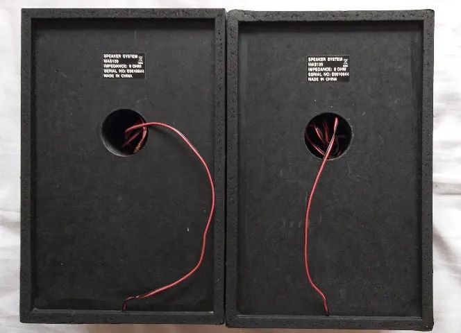 02 caixas de som Magnavox MAS 139, 2 x 10 watts rms, auto falante 6 polegadas  - Foto 2