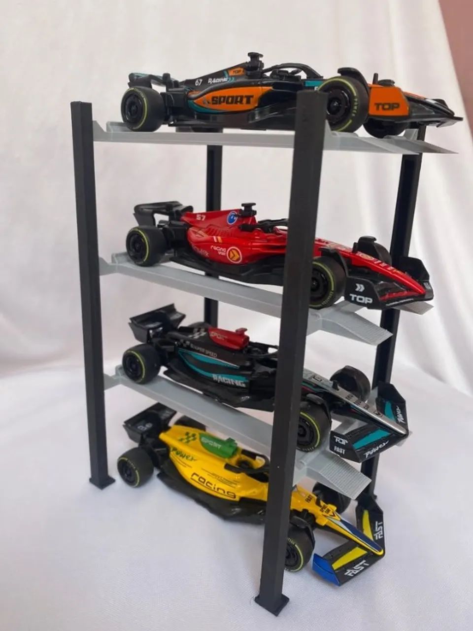 4 Miniatura - Formula 1 - F1 (1:43) + Suporte