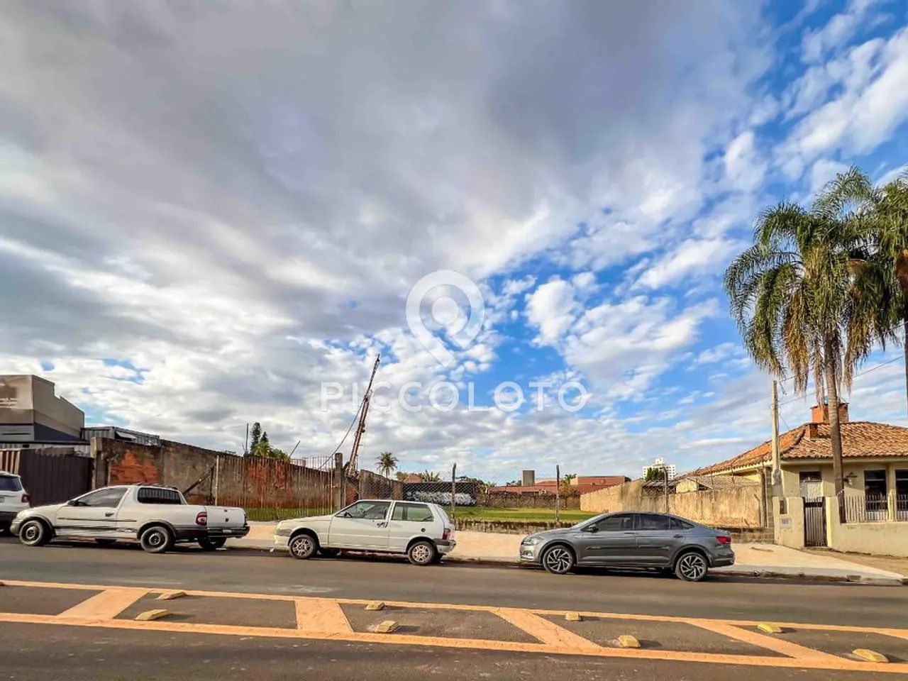 Terreno para alugar em Campinas, Parque Taquaral, com 1060 m²