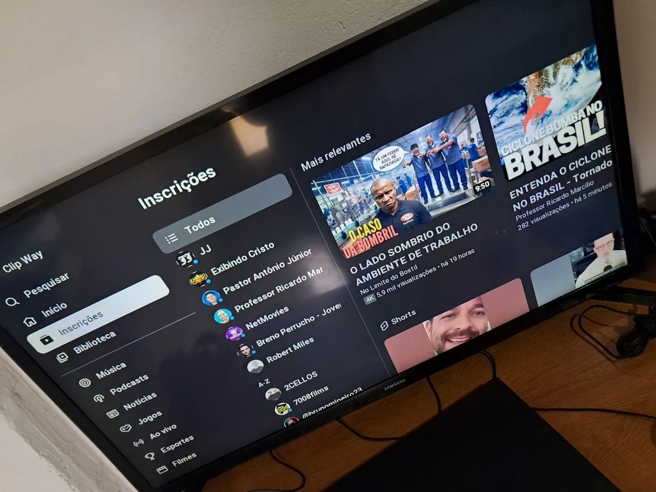 Smart Tv Samsung Usada - Foto 3