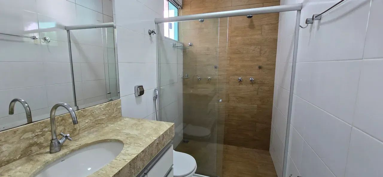Casa 4 dormitórios Jardins Lisboa - Foto 5