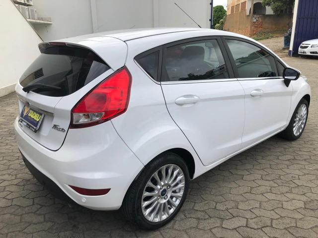Ford Fiesta - Foto 8