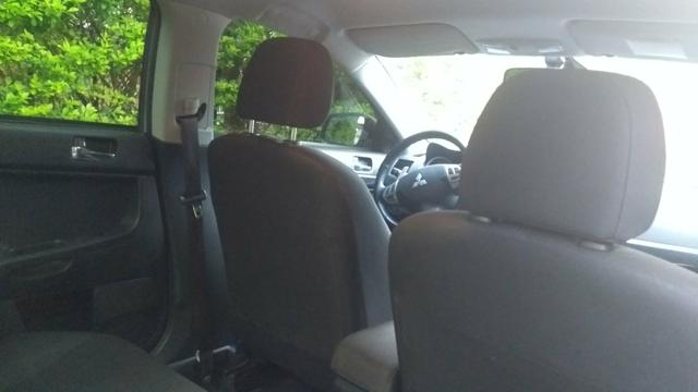 Mitsubishi Lancer - Foto 5