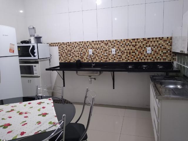 Bela Casa Linear com Quintal - Condomínio Próx. a Est. Iaraquã (Brito) - Foto 2