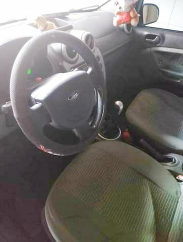 Ford Fiesta 1.6 - Foto 7