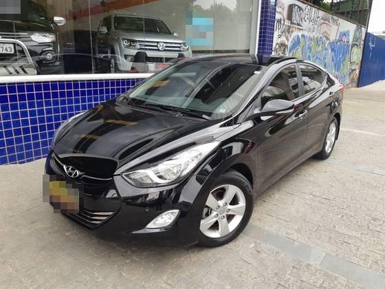 HYUNDAI ELANTRA 2.0 2013 AUT. R$ 567,00 MENSAIS