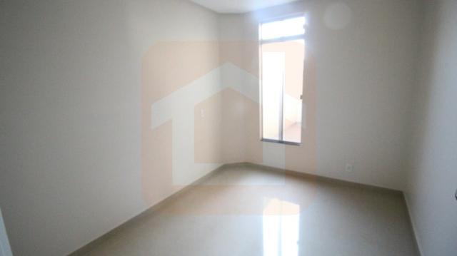 Sobrado - Condomínio Fechado - 3 Qts com Suíte c/ armários na cozinha e cooktop - Foto 12