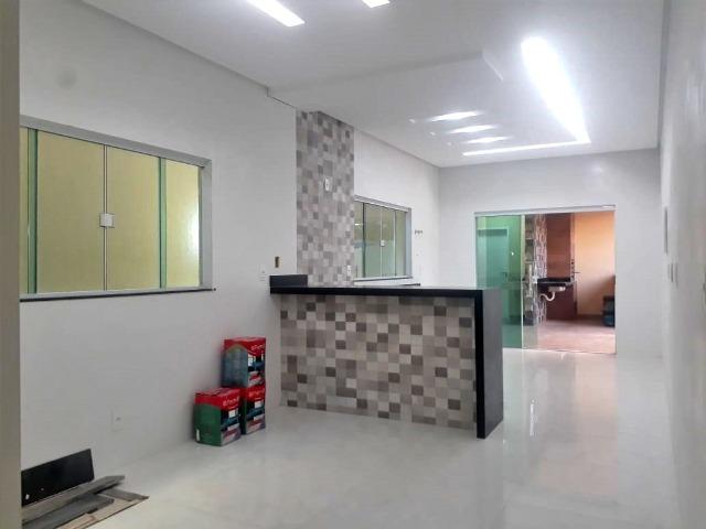 Espetacular! 03 suítes, fino acabamento, piscina com hidromassagem! - Foto 7