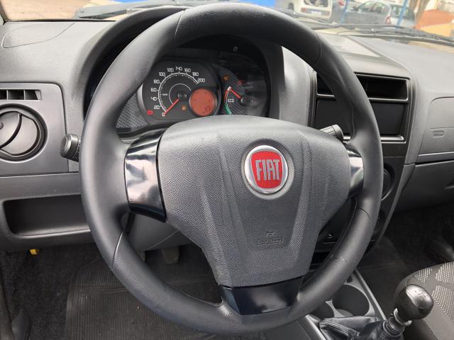 Fiat Palio Celebration 1.0 Fire Flex 8V 4p - Branco - 2016 - Foto 8