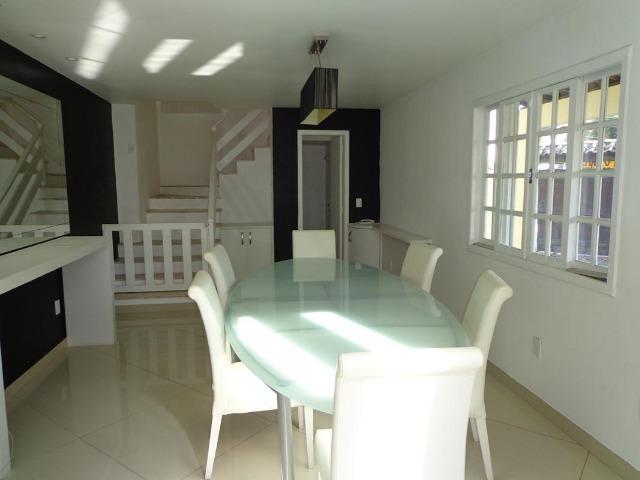 Condomínio de alto padrão casa 5 quartos sendo 4 suites