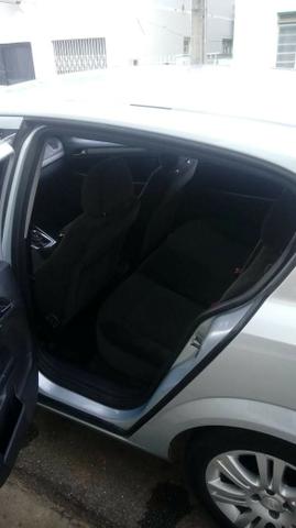 Vectra GT 2010 - Foto 3