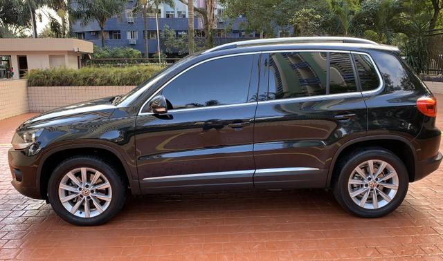 Tiguan 2.0 TSI 4WD 2012 - Volkswagen - 4X4