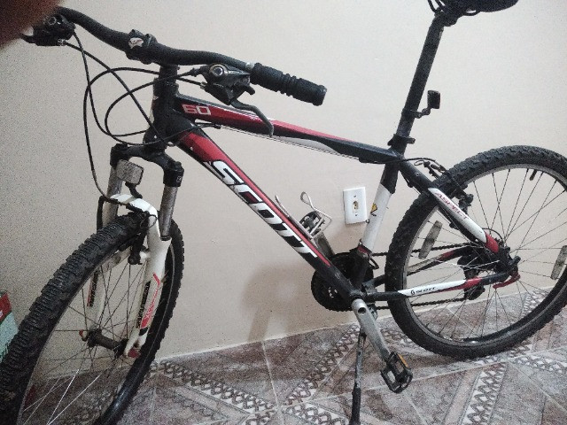 scott aspect 60