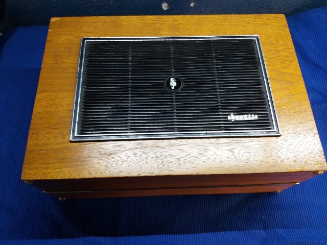 Vitrola Sonata Sonatina M-95 Toca Discos Antigo - Foto 3