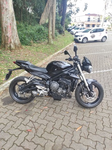 TRIUMPH/ STREET TRIPLE S. 2018