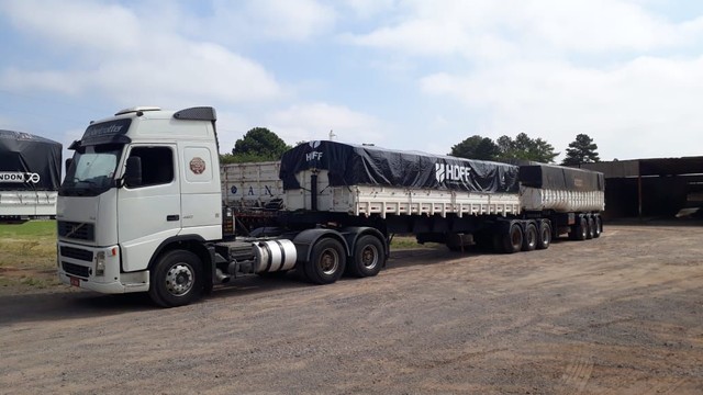 CONJUNTO RODOCACAMBA VOLVO FH12 9 EIXOS