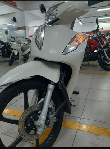 MOTO BIZ